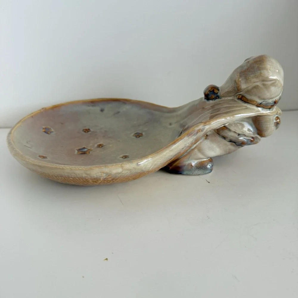 Santa Claus Pulling Bag Pottery Dish Stars 10